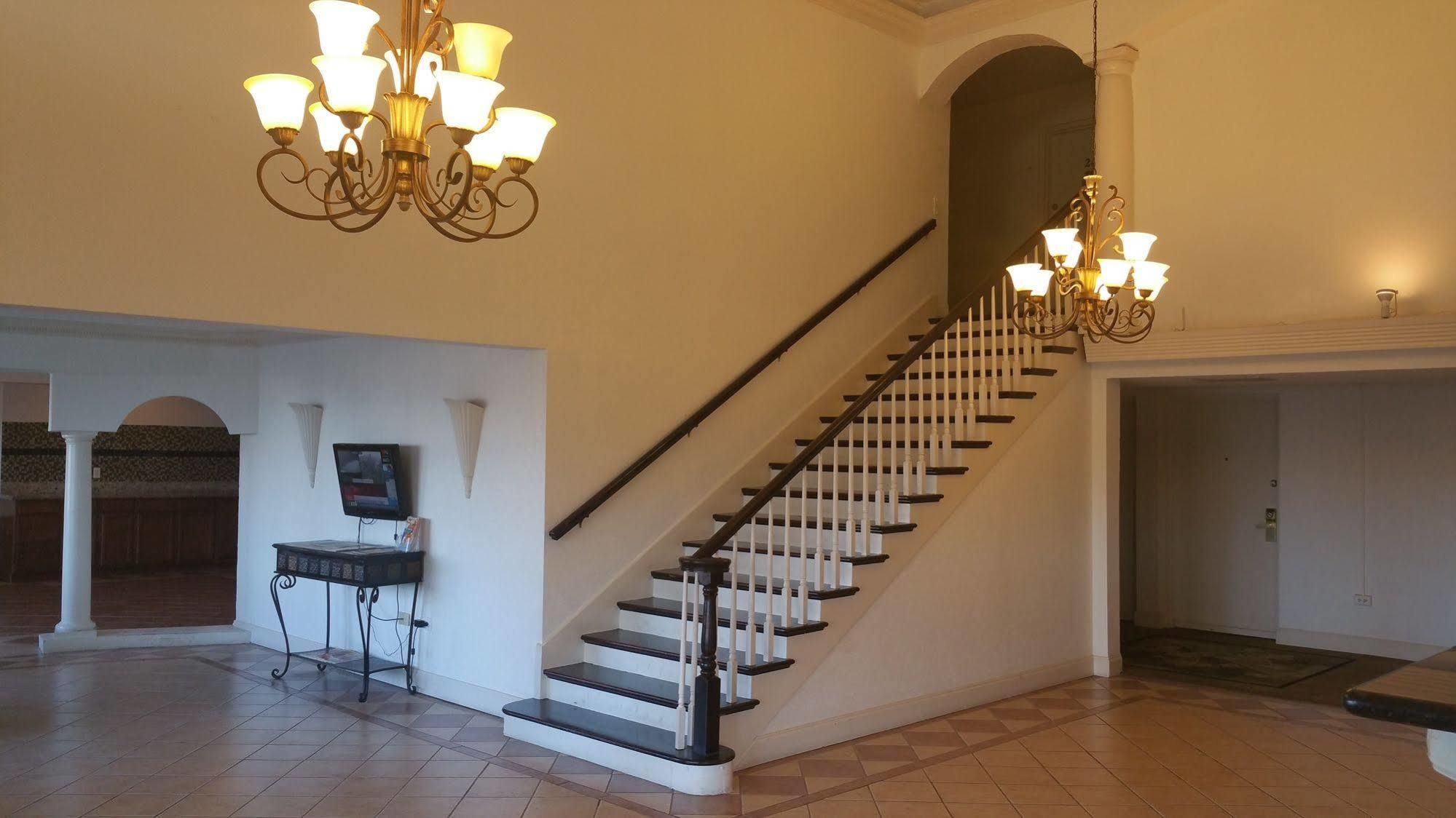 Oyo Hotel Lafayette La I-10 & University Ngoại thất bức ảnh
