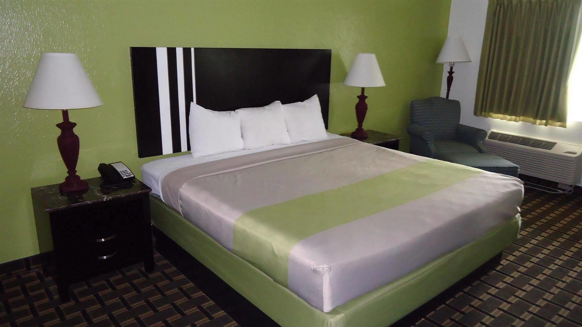 Oyo Hotel Lafayette La I-10 & University Ngoại thất bức ảnh