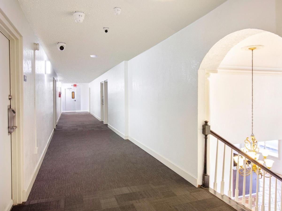 Oyo Hotel Lafayette La I-10 & University Ngoại thất bức ảnh